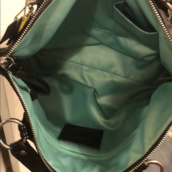 Coach purse - Picture 4 of 6